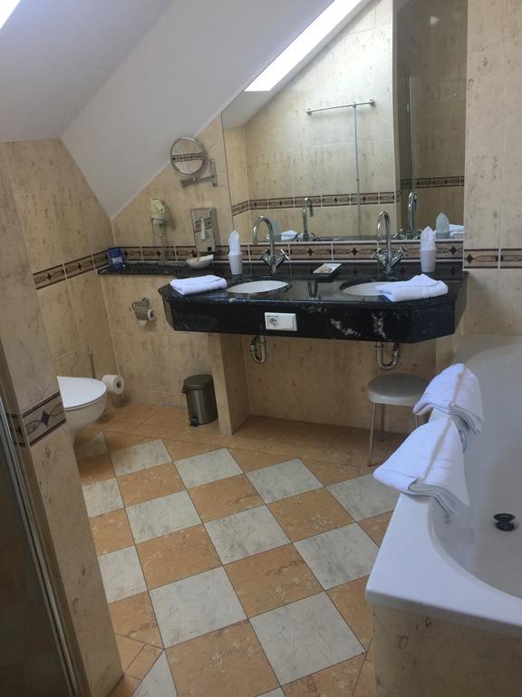 Strandhotel Deichgraf Graal-Mueritz Esterno foto
