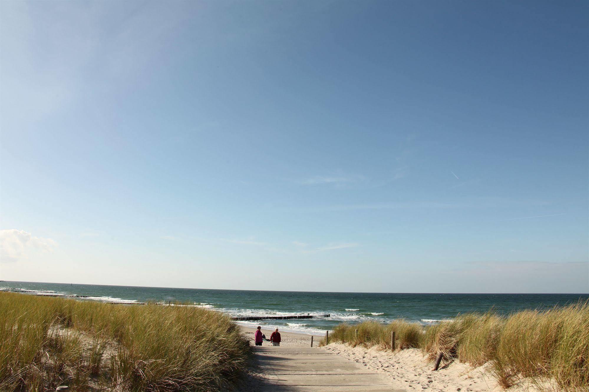 Strandhotel Deichgraf Graal-Mueritz Esterno foto